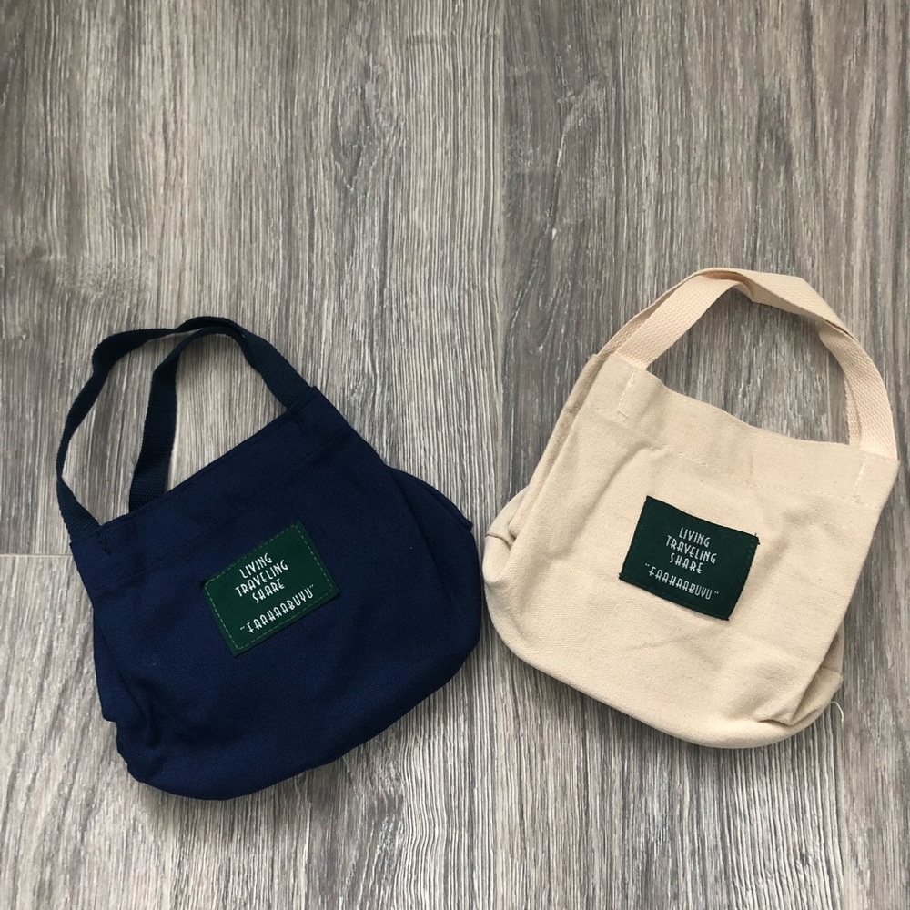 Mini tote bags(never used brand new)
